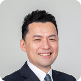 和智 右桂 氏