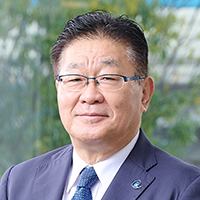 西本 逸郎氏